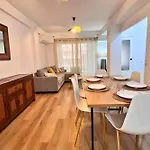 Spacious 3 Bedroom Renovated 500 M From The Beaches Lejlighed Torrevieja
