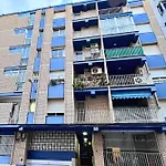 Spacious 3 Bedroom Renovated 500 M From The Beaches * Torrevieja