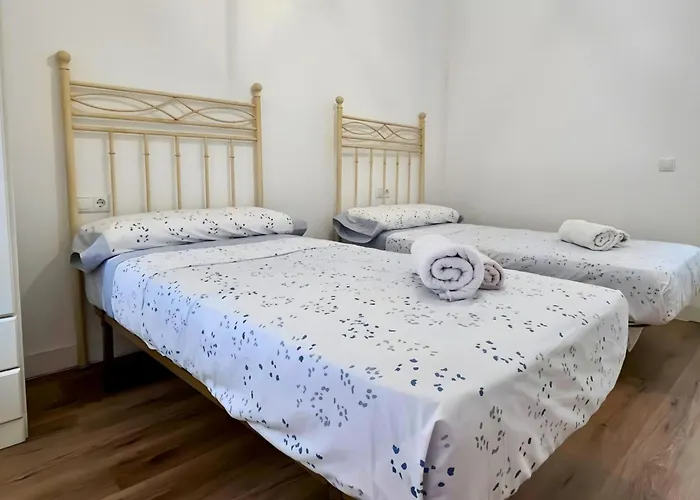 Spacious 3 Bedroom Renovated 500 M From The Beaches Torrevieja