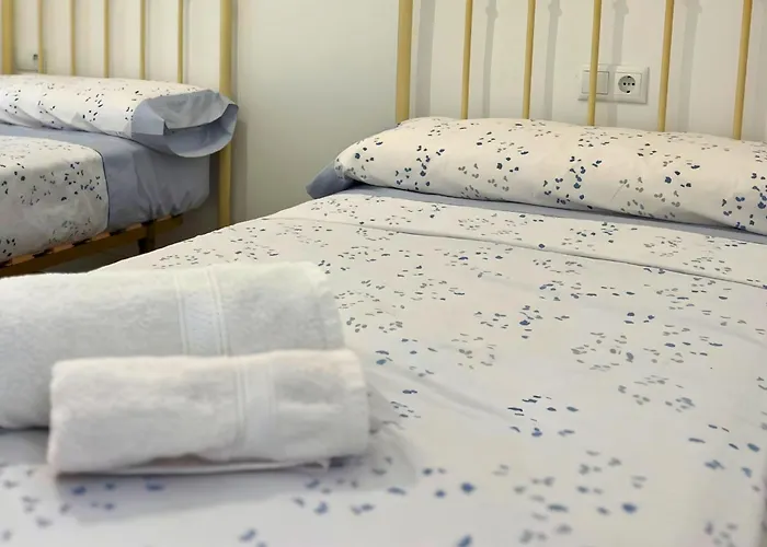 Apartment Spacious 3 Bedroom Renovated 500 M From The Beaches *